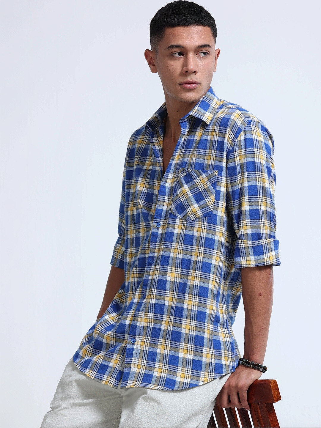 FashionDistrict Men Comfort Sheer Checked Casual Shirt