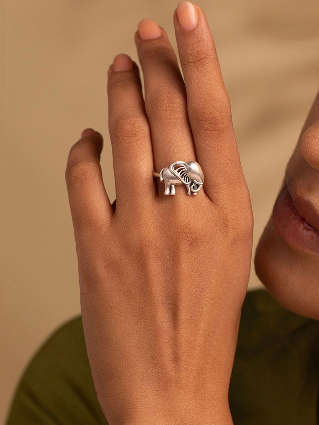 SHAYA Women Sterling Silver Stone-Studded Finger Ring