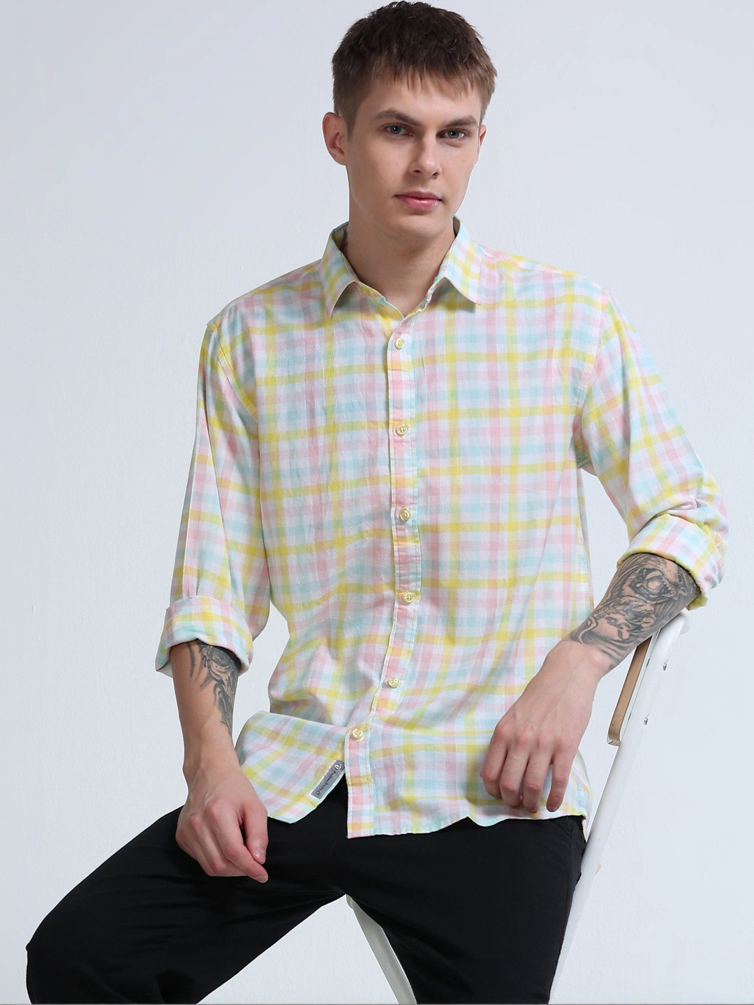 FashionDistrict Men Comfort Sheer Checked Casual Shirt