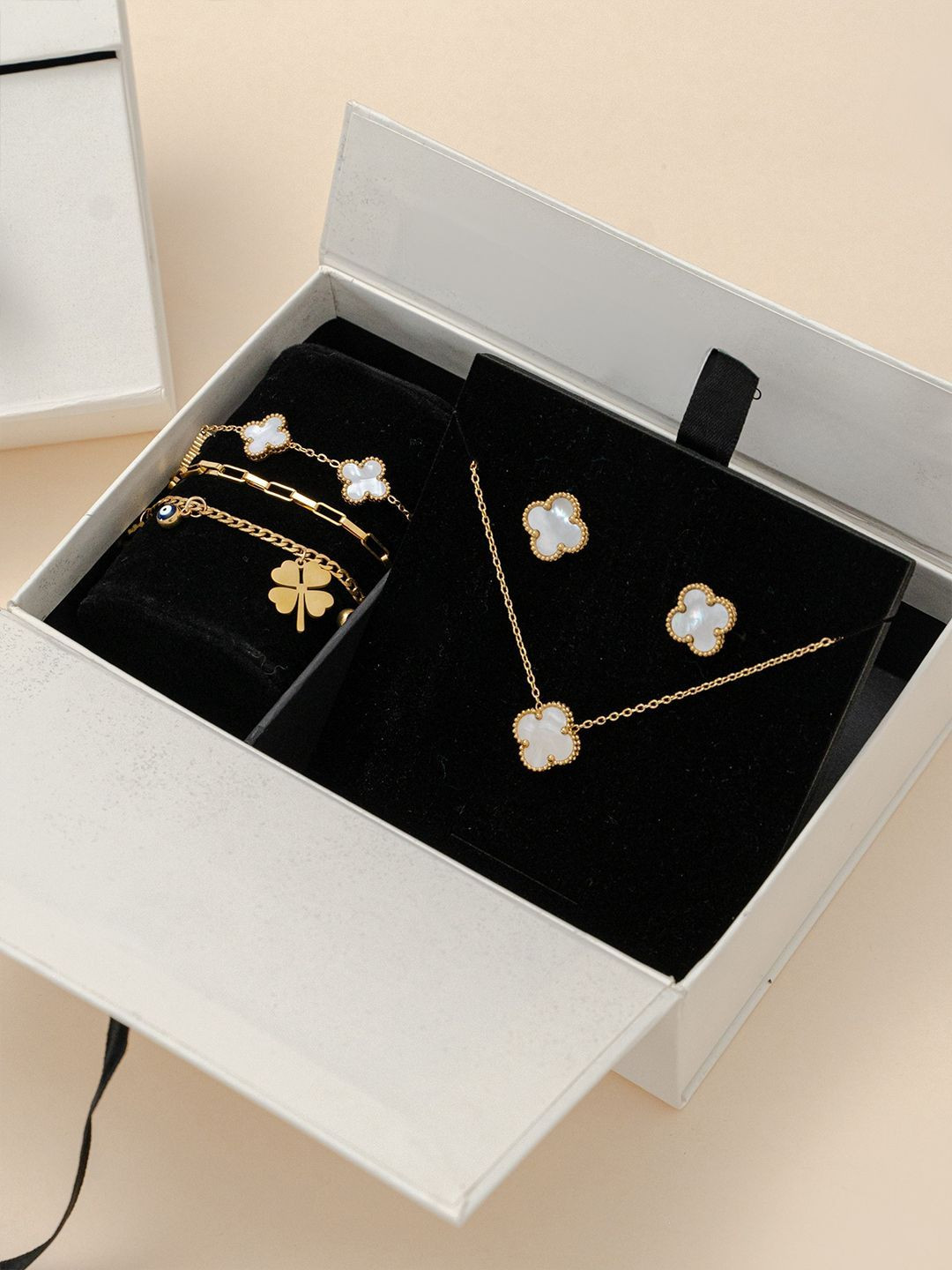 ZAISHA 18k Gold Plated Stainless Steel Luxe Gift Box