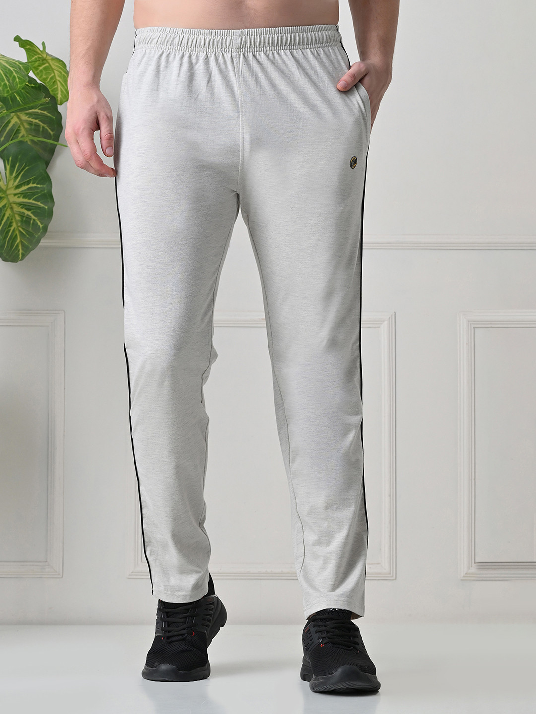 RELIGHT WEARS Men Regular Fit Track Pants