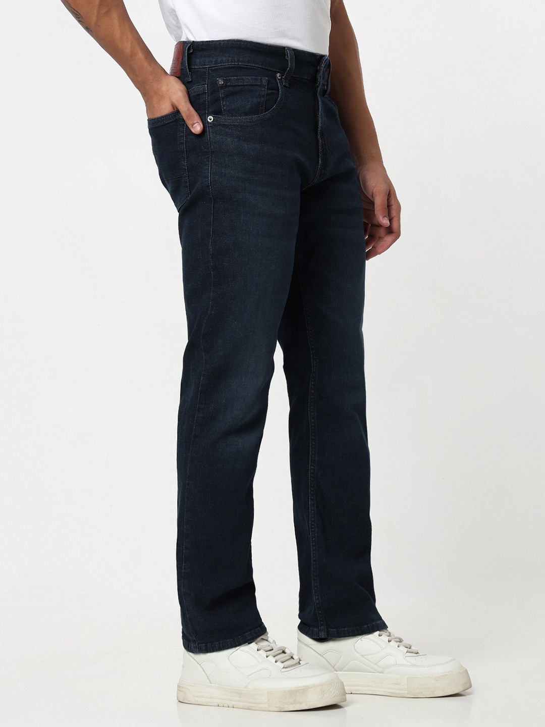 Spykar Men Chico Mid Rise Comfort Fit Raw blue Jeans