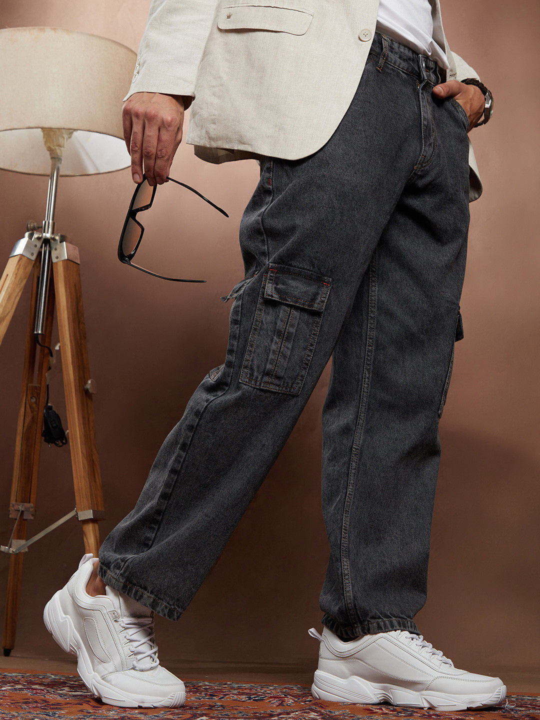 CAHOOT Men Cotton Comfort Relaxed Fit Mid-Rise Heavy Fade Stretchable Jeans