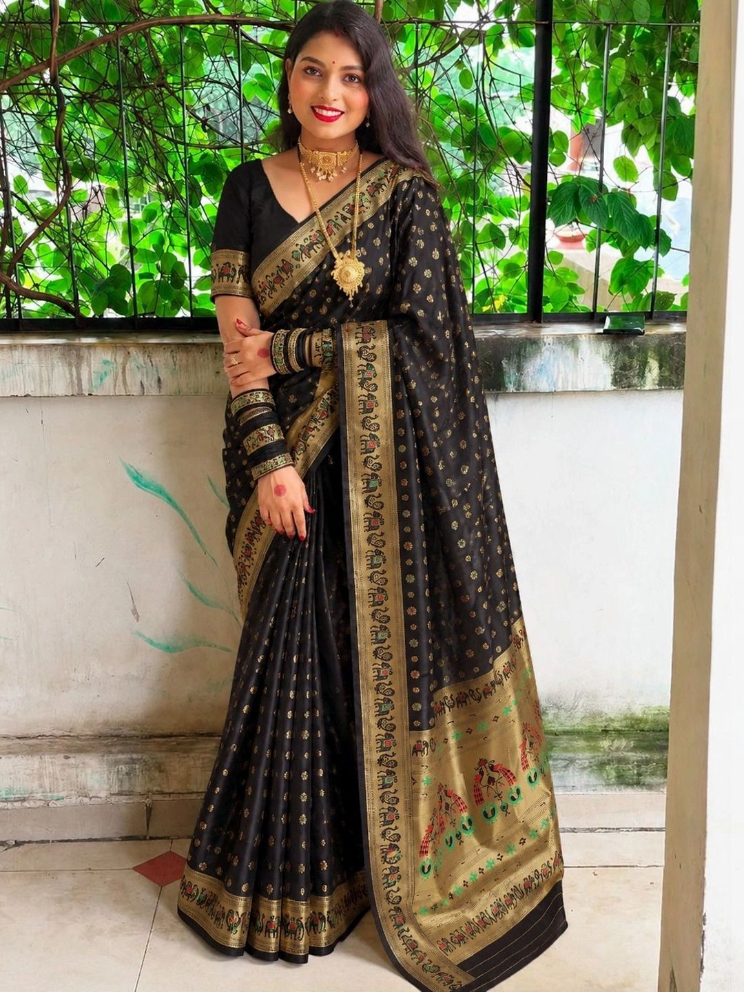 Fabbarries Woven Design Zari Silk Blend Paithani Saree