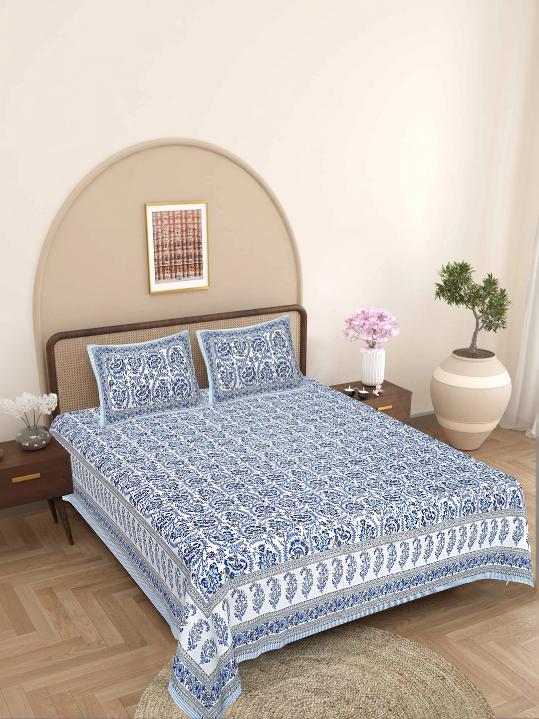 FrionKandy Living Blue & White Floral 180 TC Bedsheet with 2 Pillow Covers