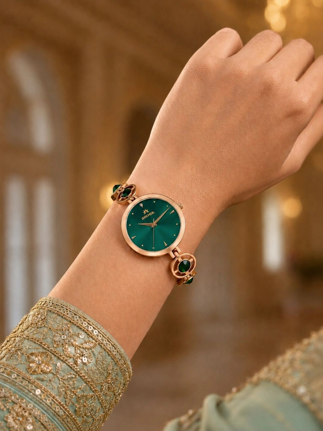 Anouk Women Brass Dial & Bracelet Style Straps Analogue Date Aperture Watch ANW-055-GR
