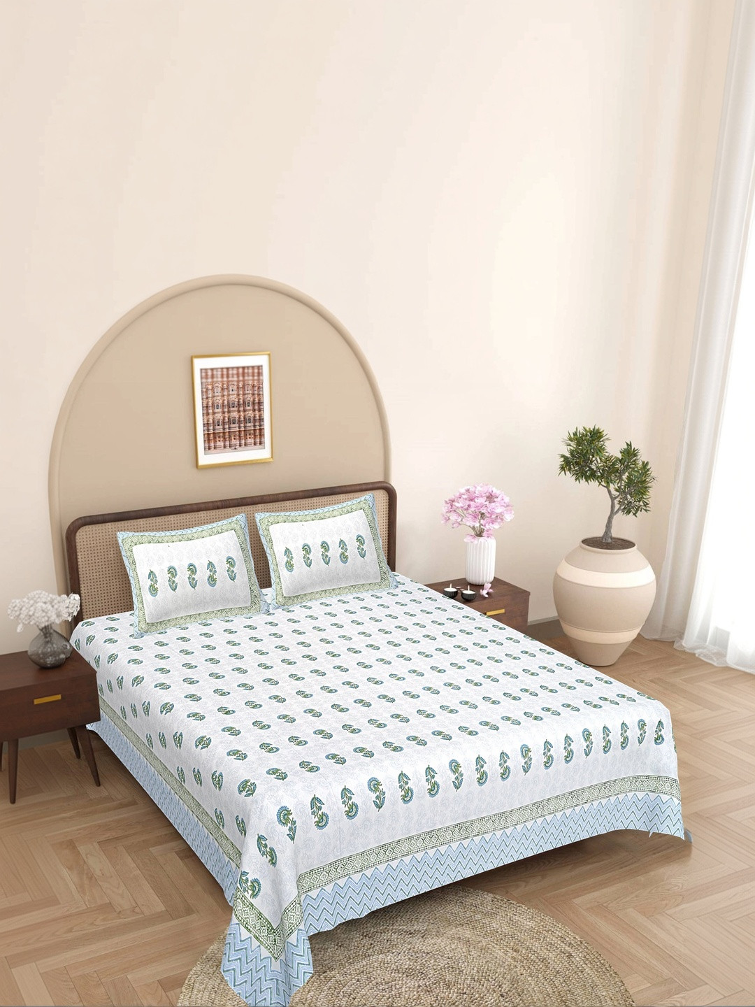 FrionKandy Living White & Green Floral 180 TC Bedsheet with 2 Pillow Covers