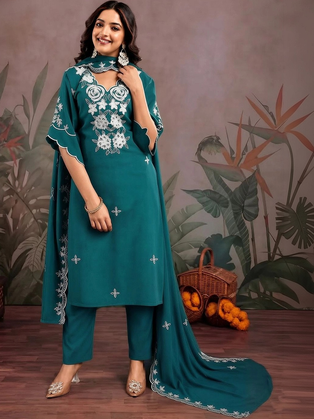LAZZLY Women Floral Embroidered Regular Thread Work Kurta with Trousers & With Dupatta