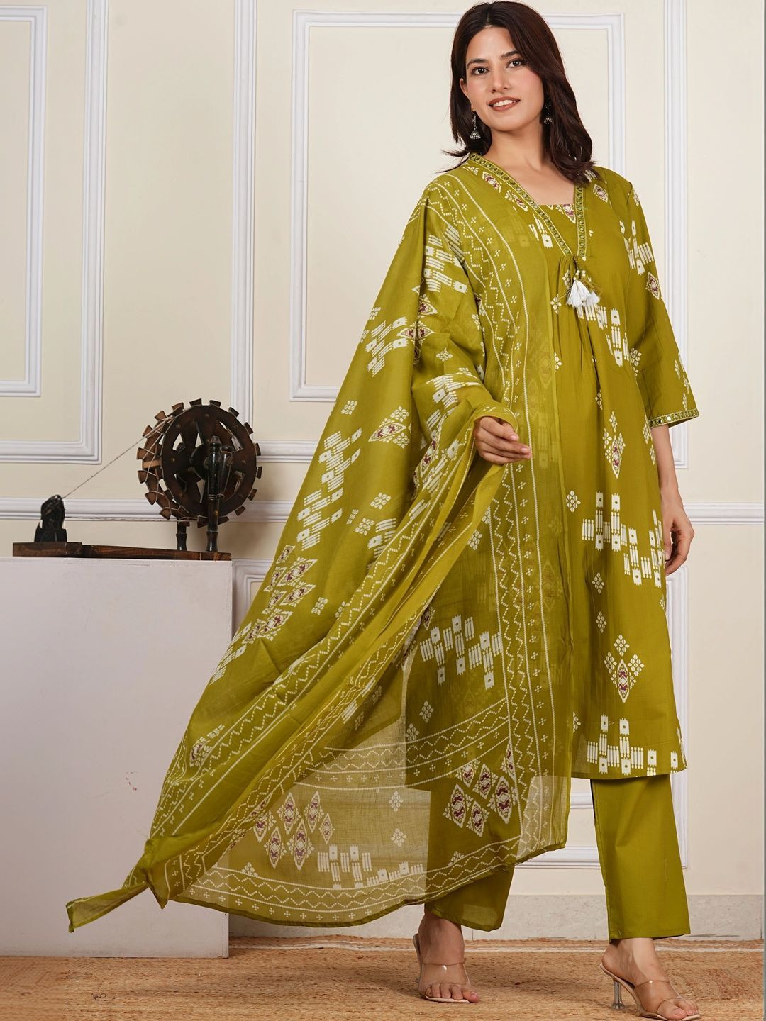 ALLEN WEAVE Women Printed Regular Pure Cotton Kurta with Palazzos & With Dupatta