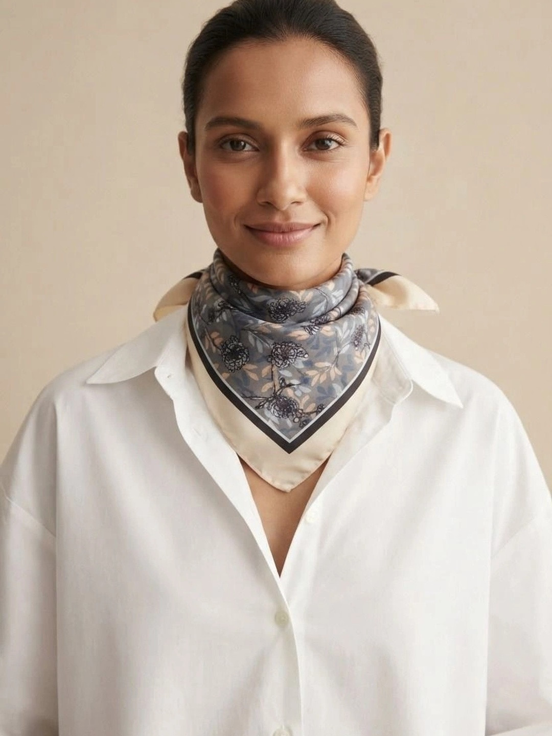 Attire Empire Women Printed Scarf