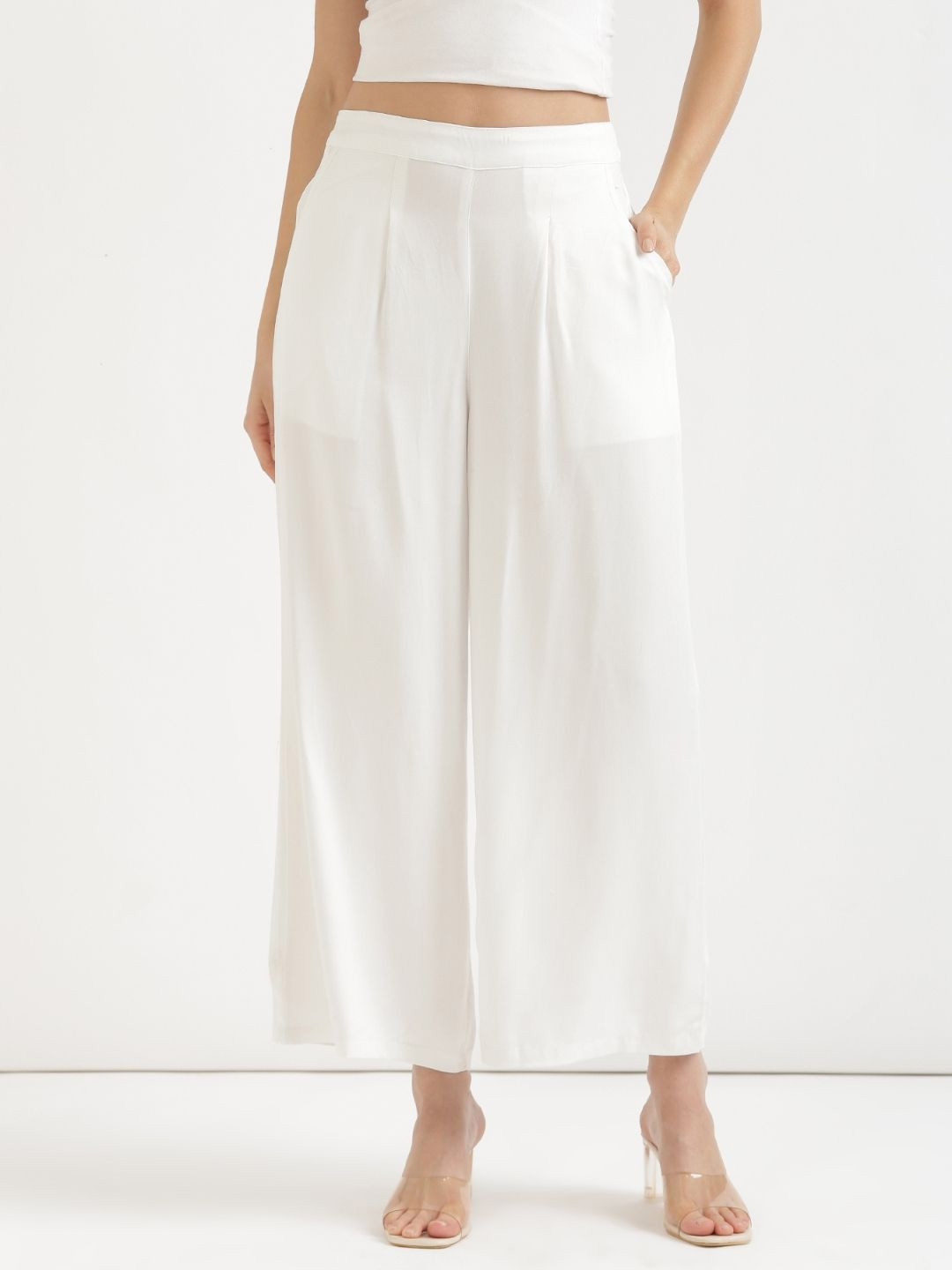 SAADAA Women Wide Leg Mid Rise Elasticated Waistband Solid Pant