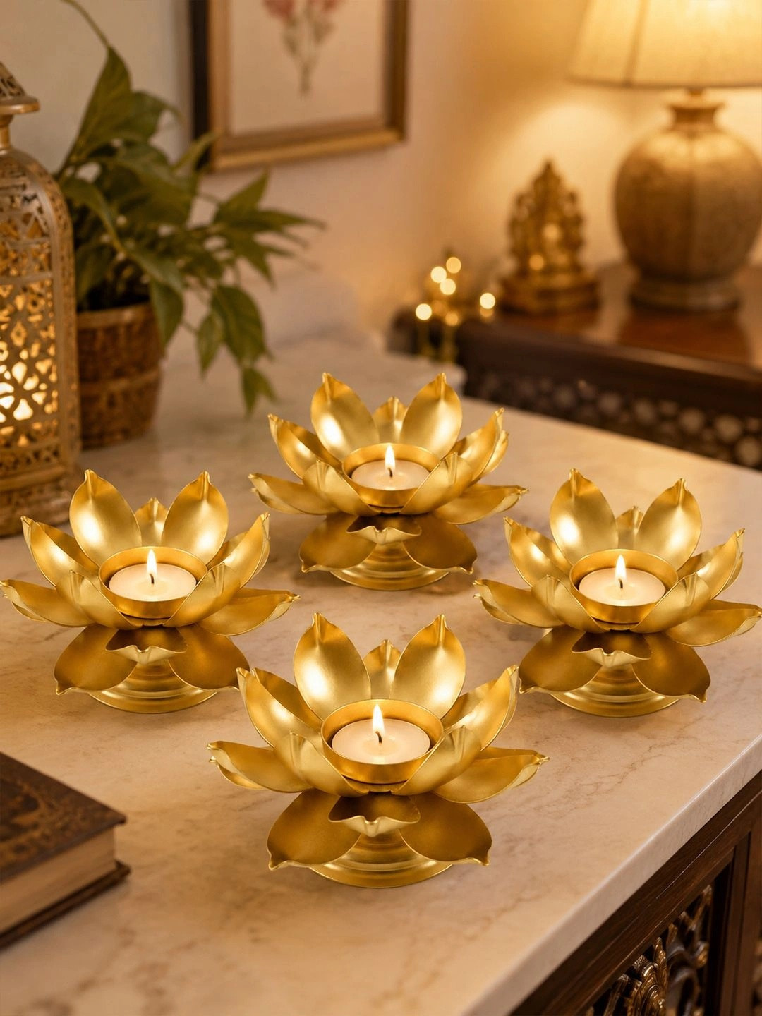 EasyERA Gold-Toned Set of 4 Candle Holder