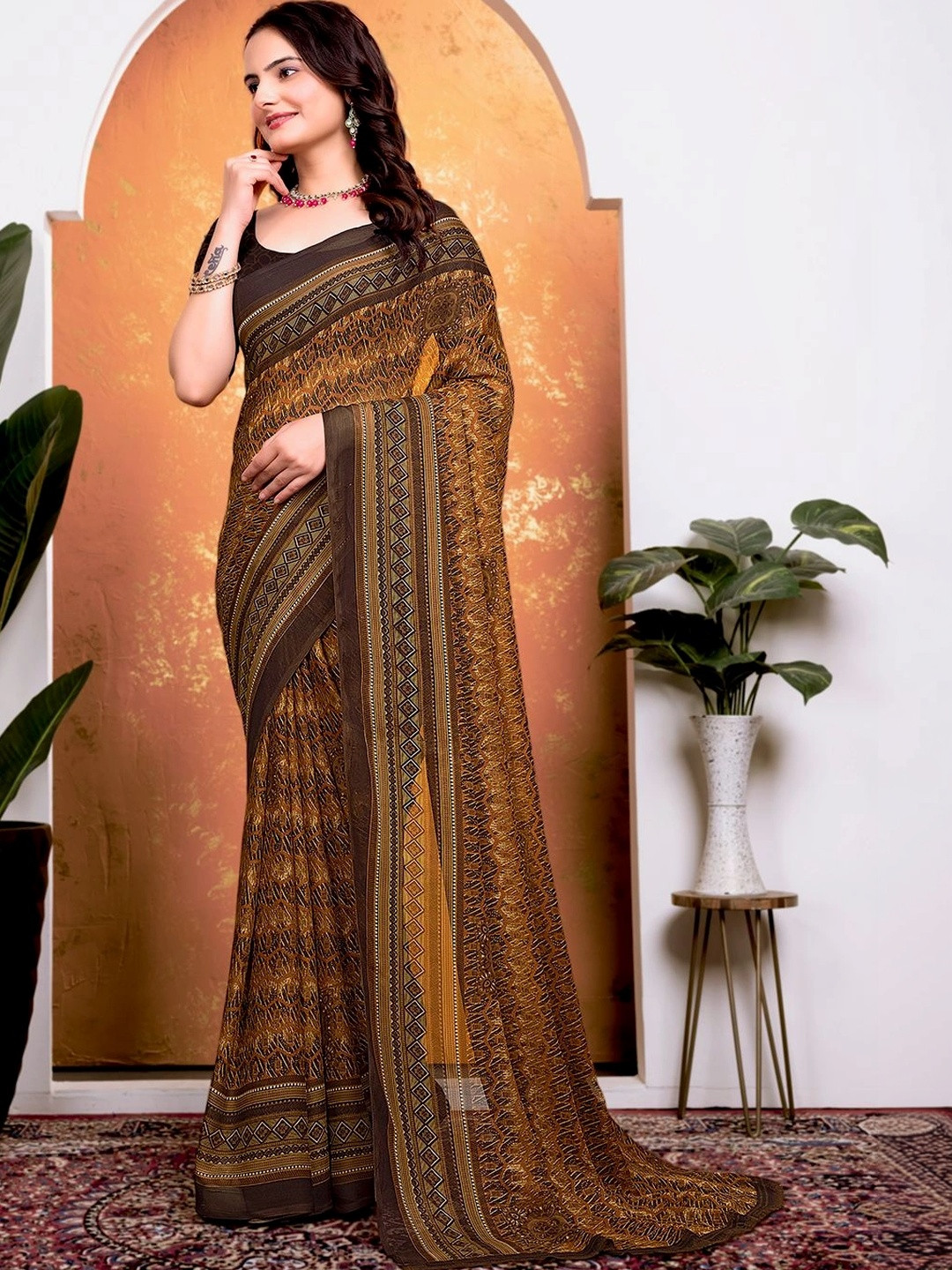 KANURIKAA Leheriya Poly Georgette Saree
