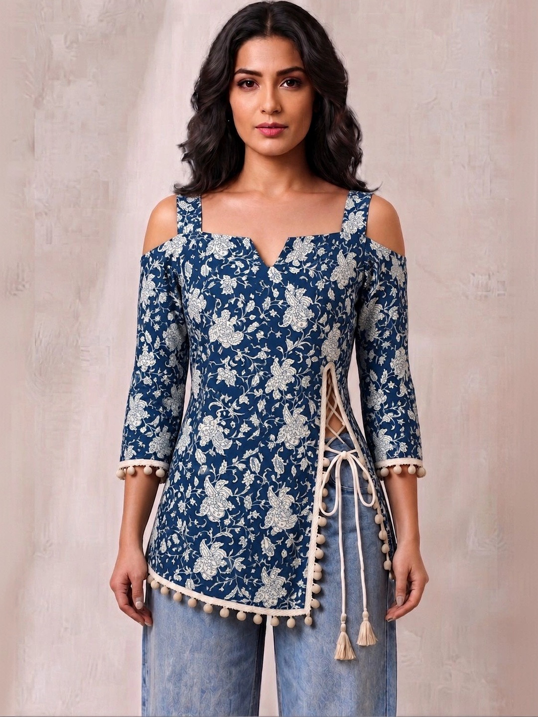 DARGU Floral Print Cold-Shoulder Top
