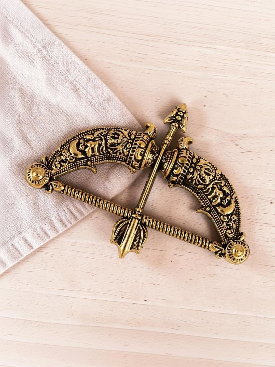 Fashmade Gold-Toned Plated Alloy Brooch
