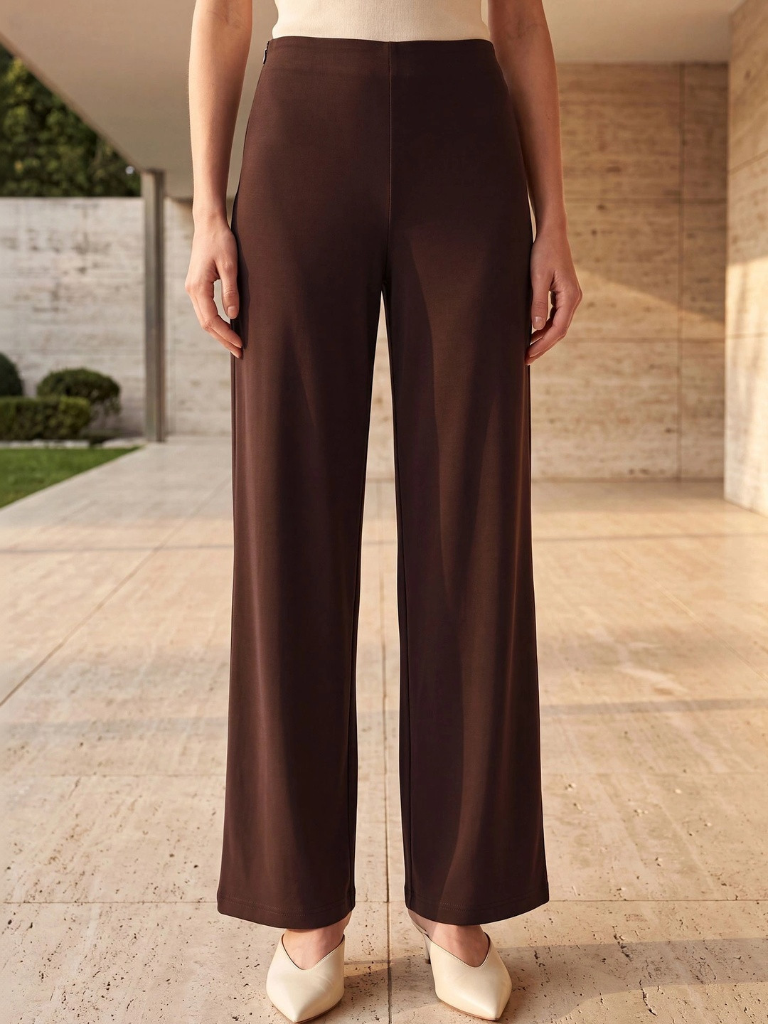 OXIT CLASS Women Relaxed Straight Leg High-Rise Easy Wash Trousers