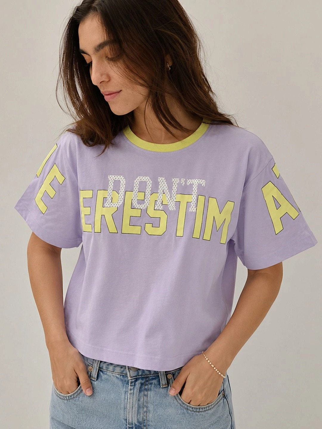 Vixi Women Typography Printed T-shirt