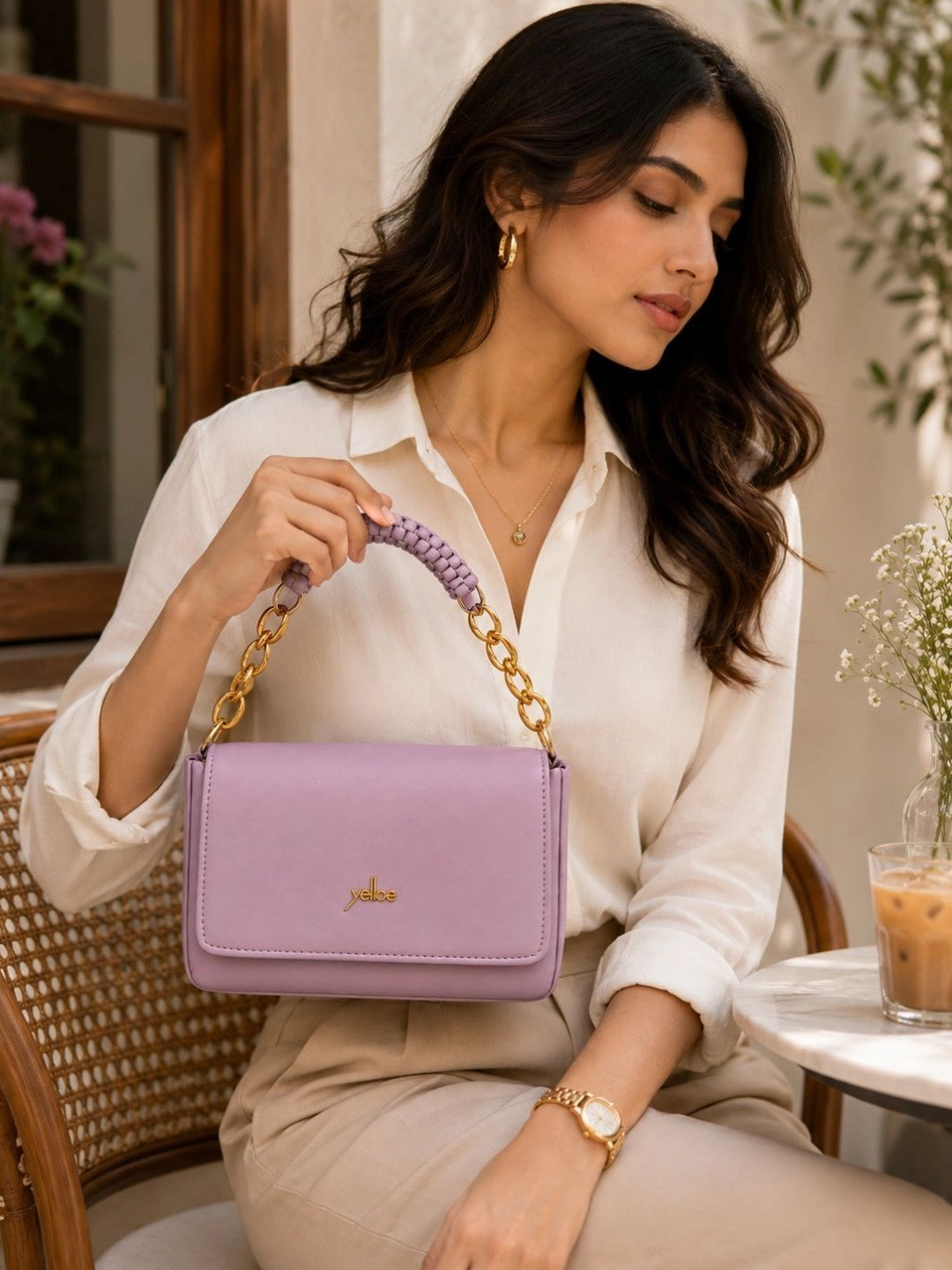 yelloe Shoulder Bag with Quilted