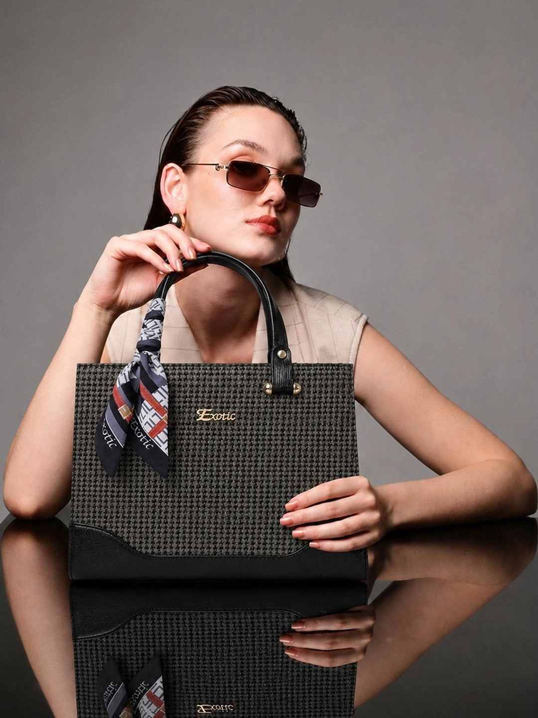 Exotic Checked Printed Handheld Bag
