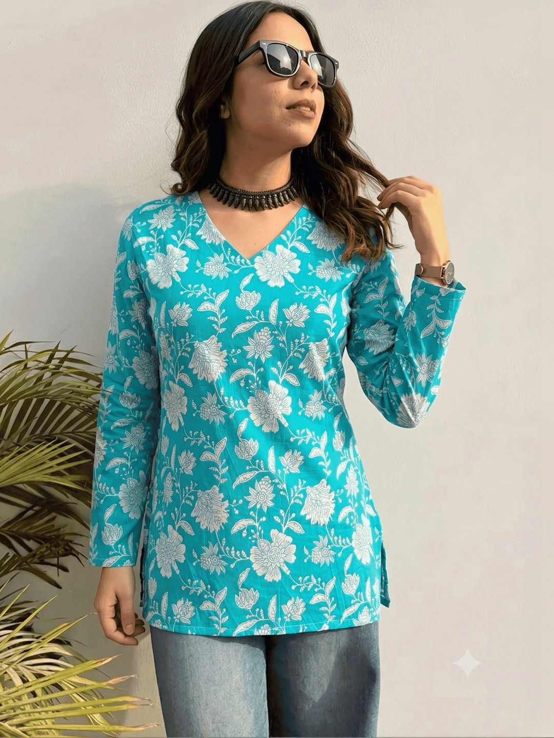 Shedika Women Floral Printed Floral Kurta