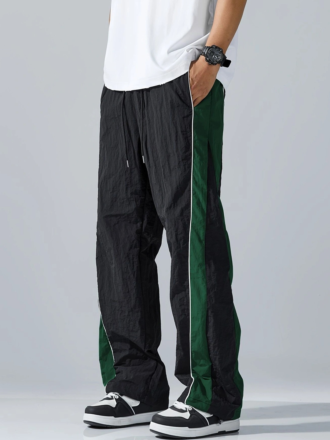 Loomzy Men Regular Fit Colourblocked Dry Fit Training Track Pants