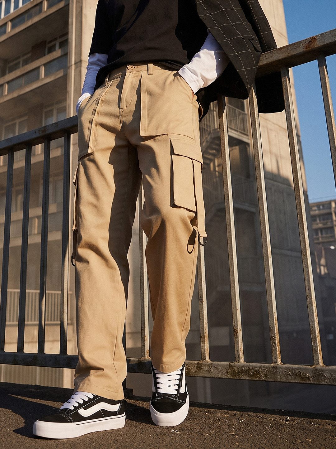 The Roadster Life Co. Men Relaxed Fit Pure Cotton Cargo Trousers