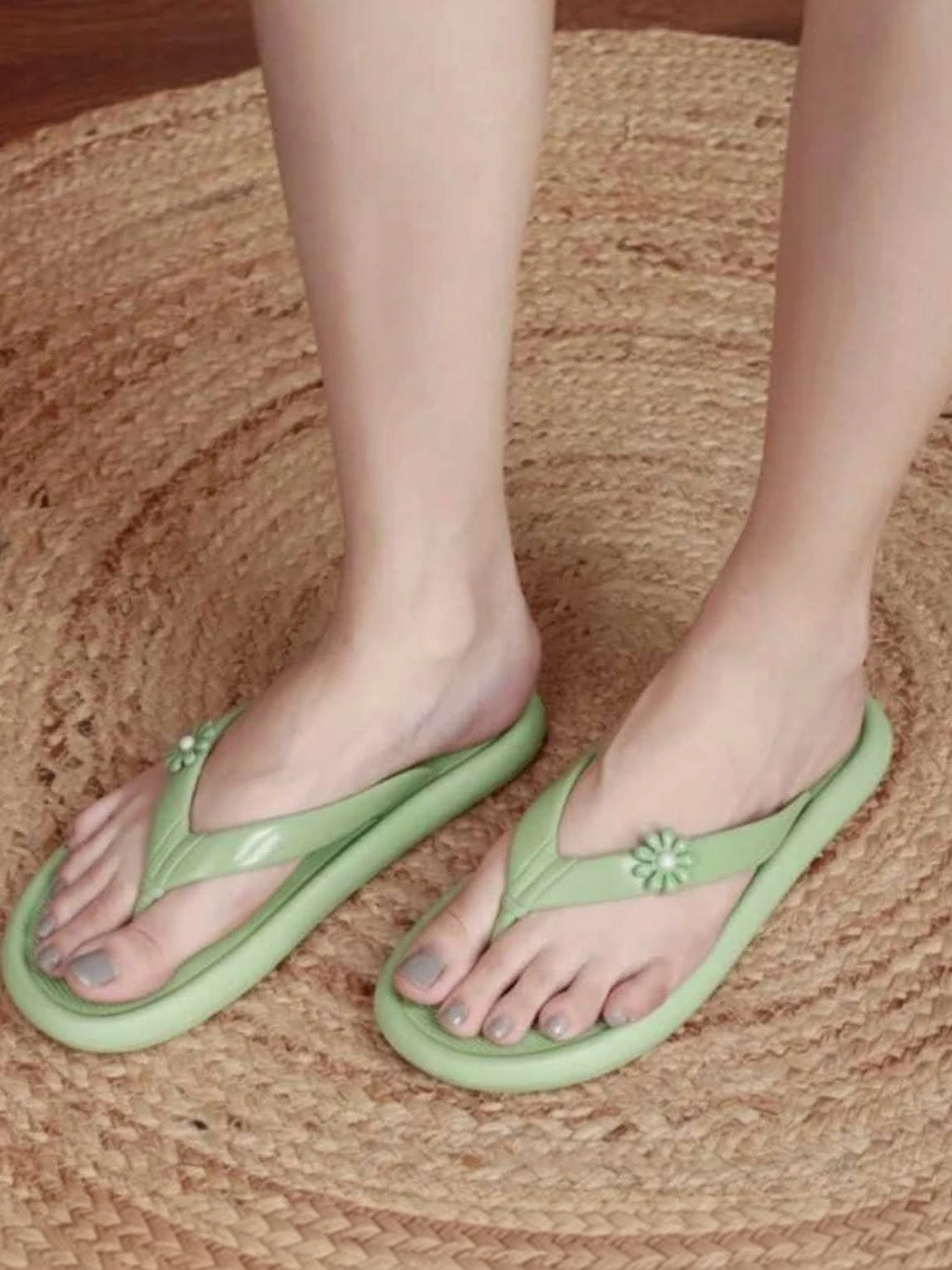 LNT FASHION Women Embellished Thong Flip-Flops