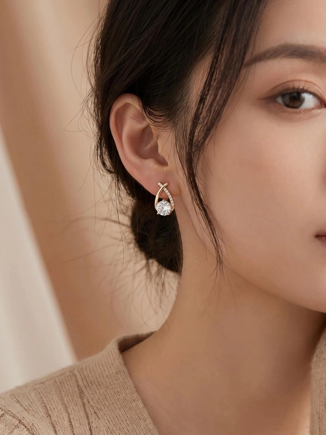 MYKI Rose Gold-Plated Contemporary Studs Earrings