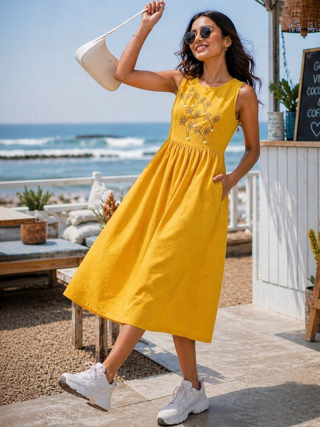SALE MANTRA Floral Block Printed A-Line Midi Dress