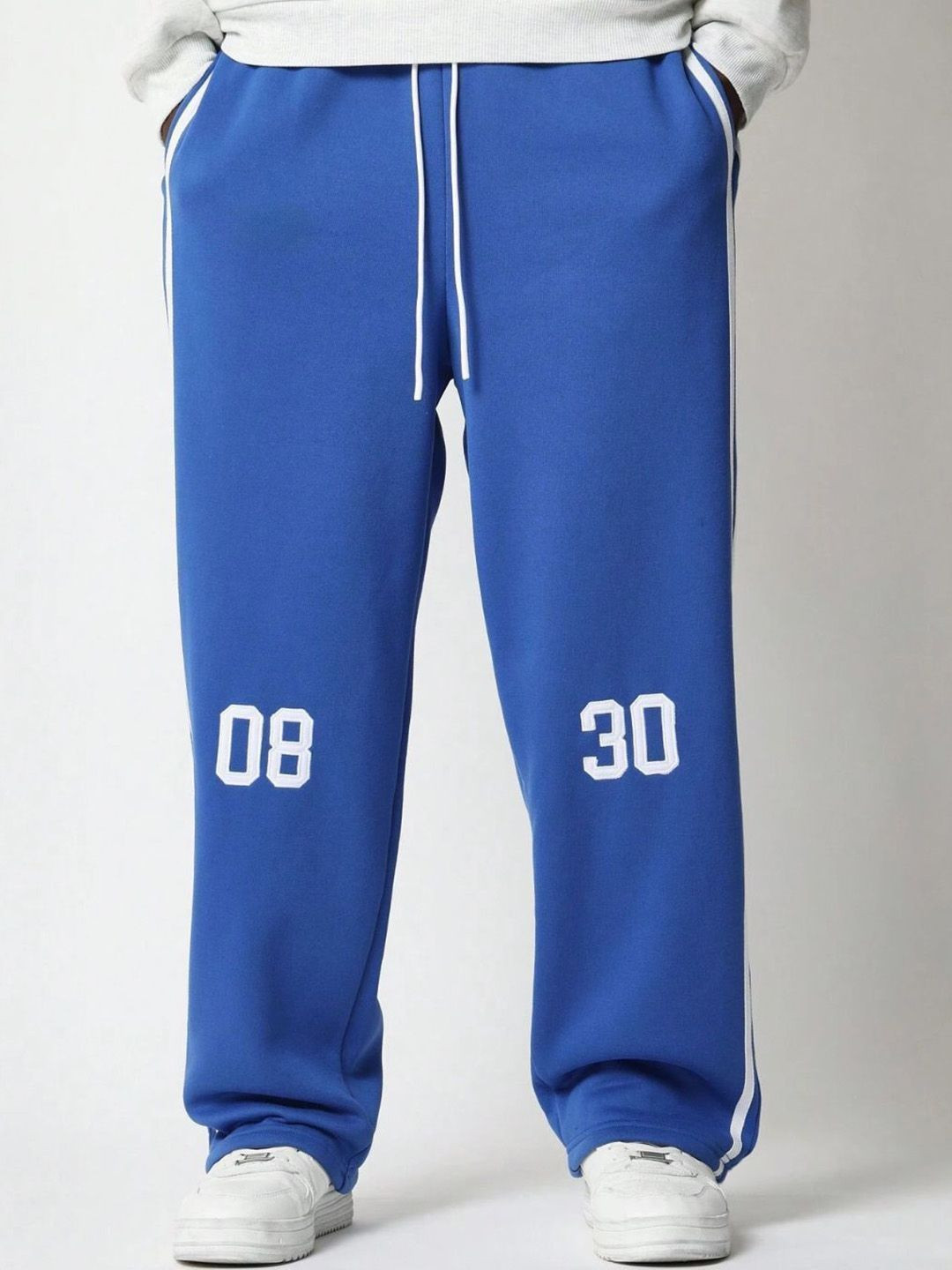 FLYNOFF Men Relaxed Loose Fit Easy Wash Trousers