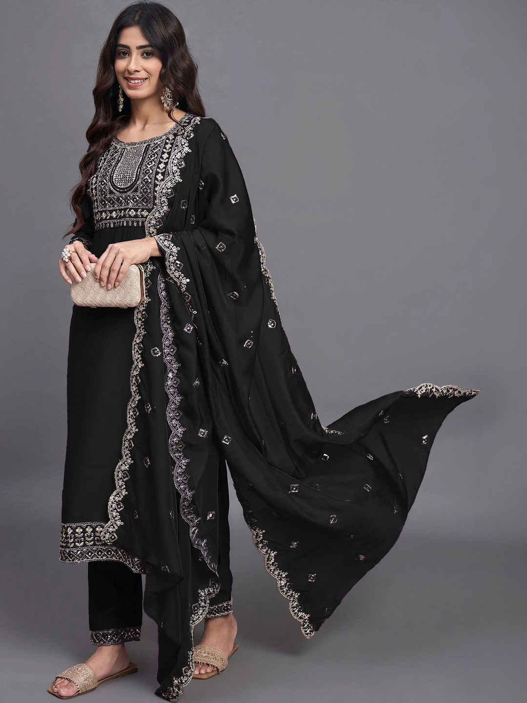 Fashionior Women Floral Embroidered Regular Sequinned Kurta with Trousers & With Dupatta