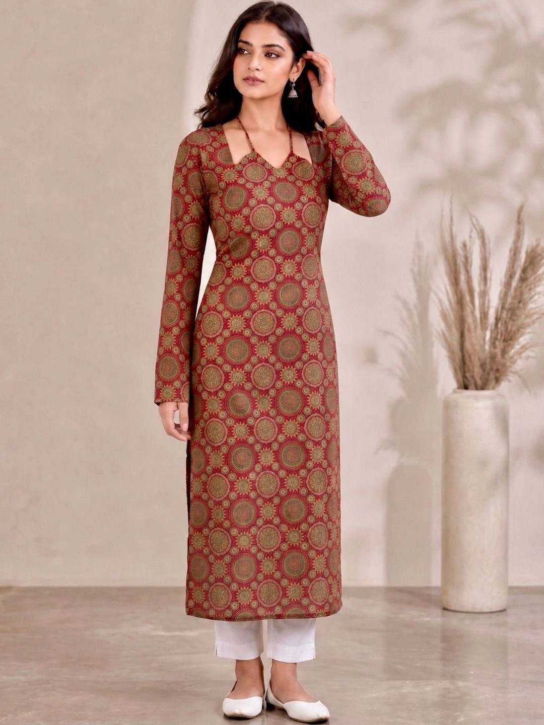 mudscare Ethnic Motifs Printed V-Neck Pure Cotton Kurti