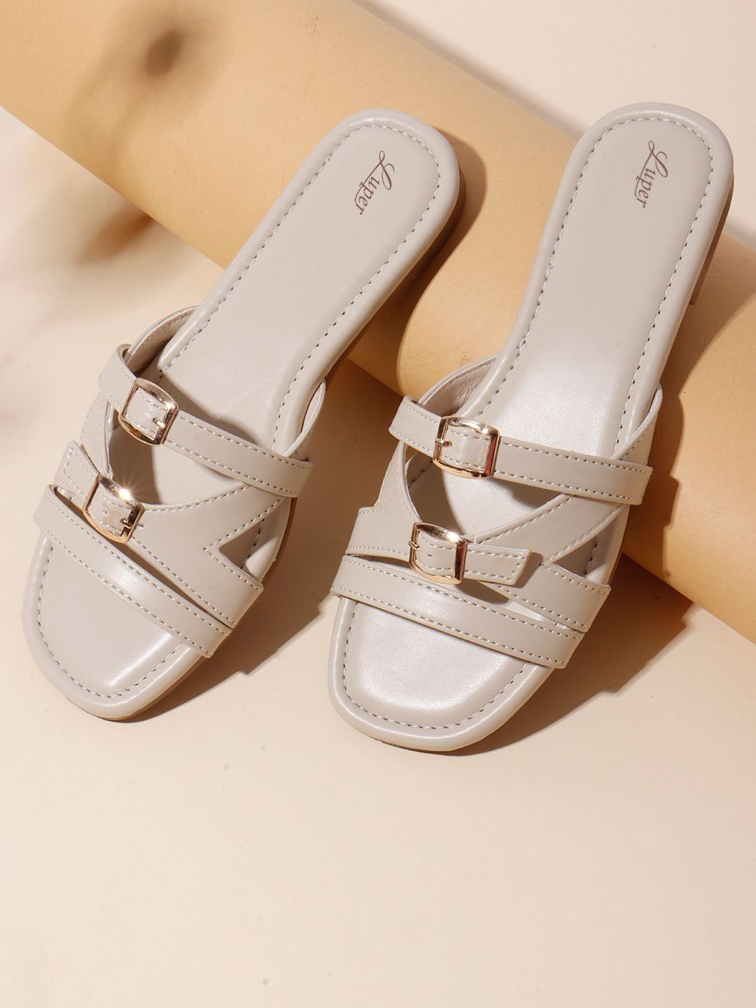 Luper Women Open Toe Flats with Bows