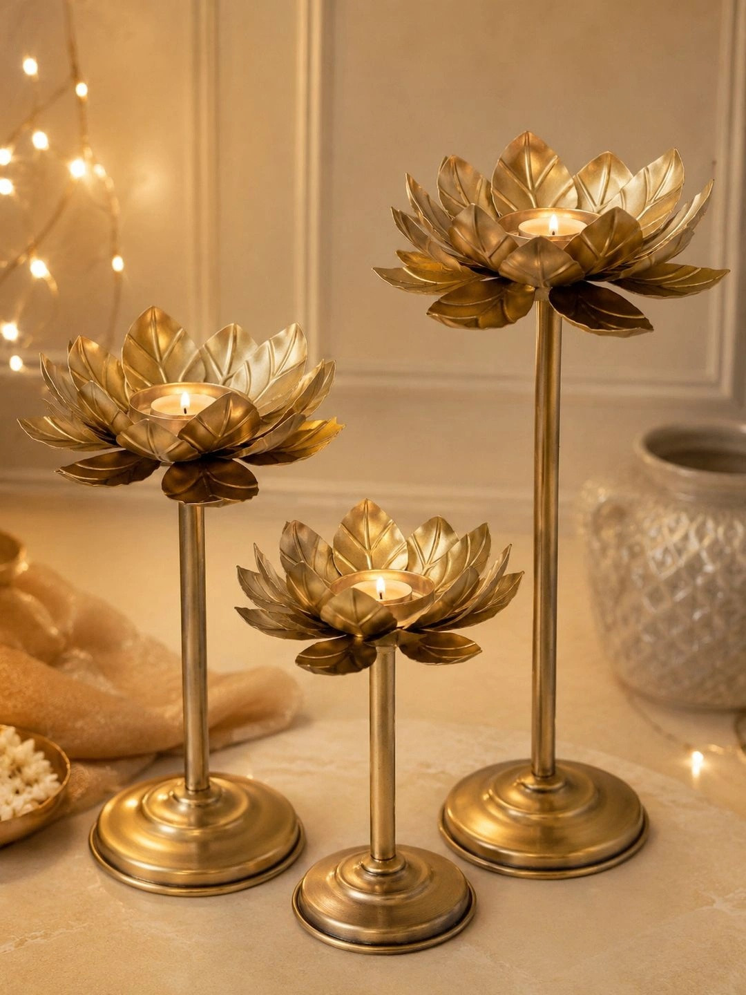 EasyERA Gold-Toned Set of 3 Candle Holder