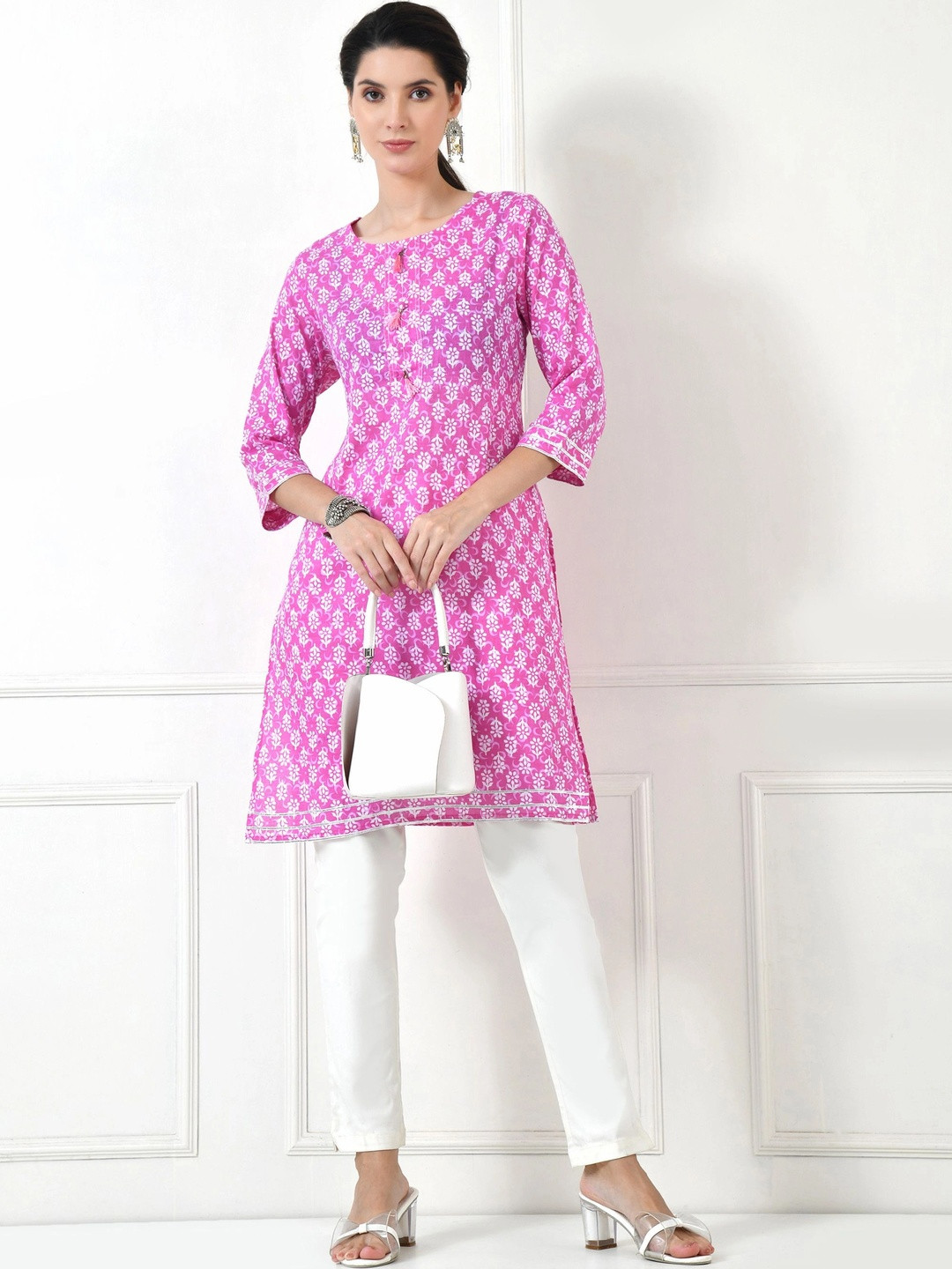 TOLIKE Women Printed Pure Cotton Kurta