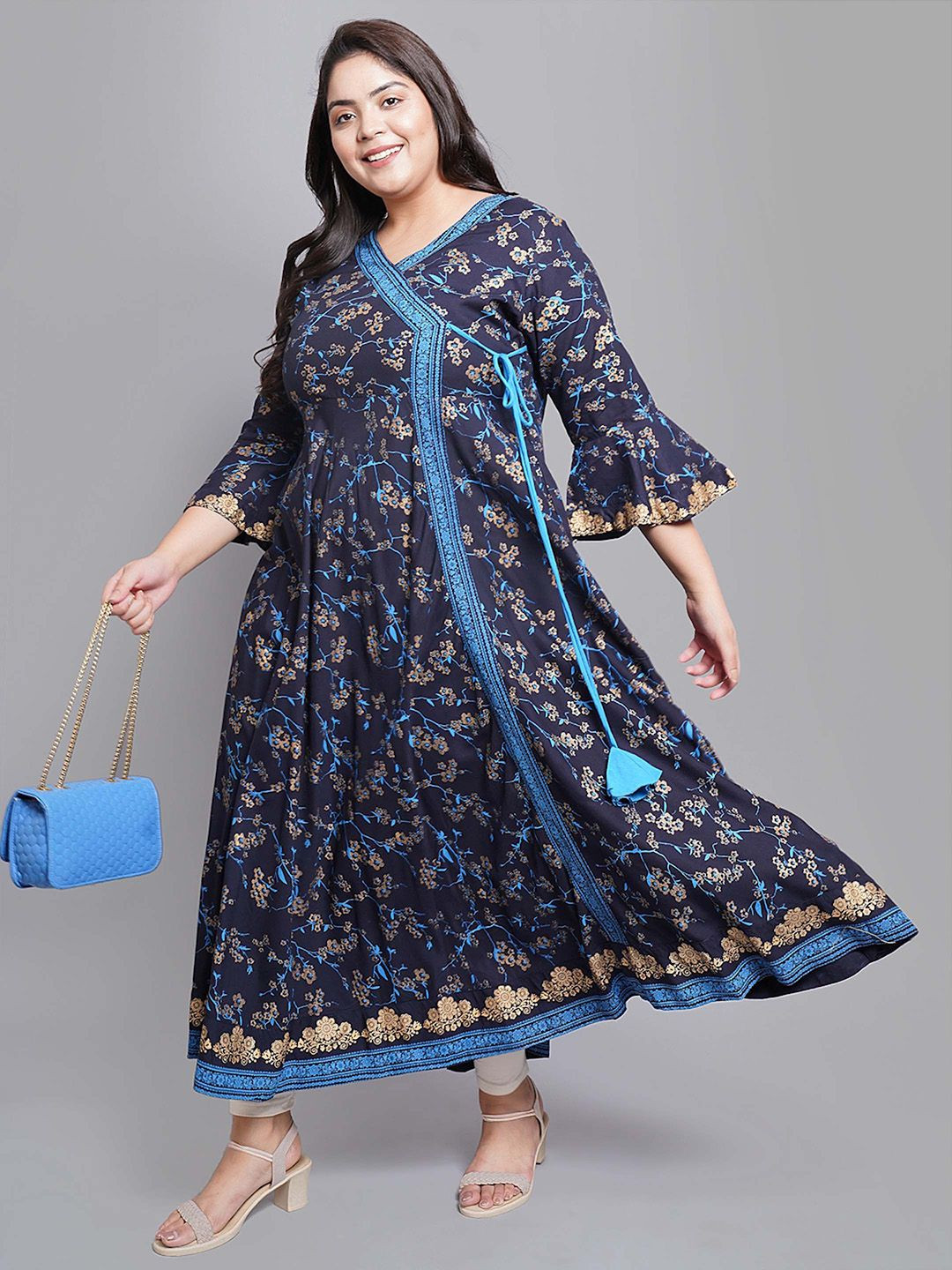 IKRASS Women Floral Printed Bell Sleeves Anarkali Kurta