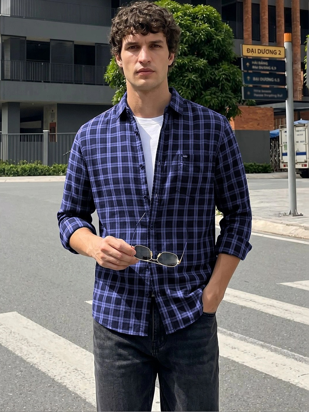 The Indian Garage Co Men Slim Fit Cotton Checked Casual Shirt