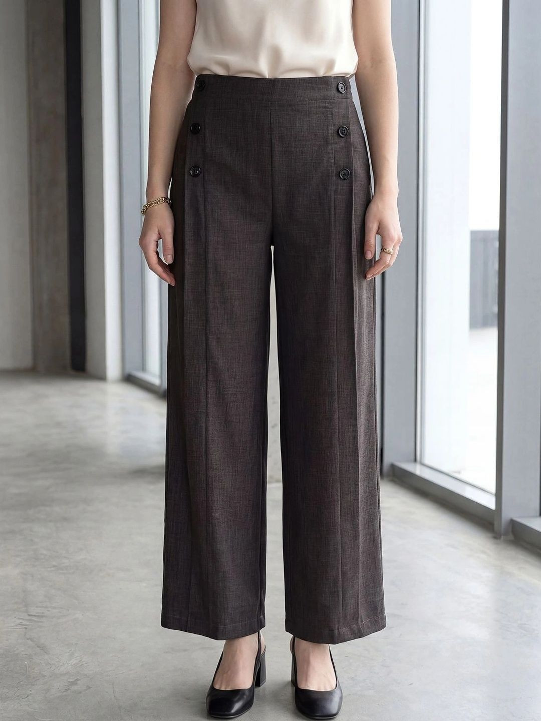 PURVAJA Women Relaxed Straight Leg Loose Fit High-Rise Easy Wash Pleated Trousers