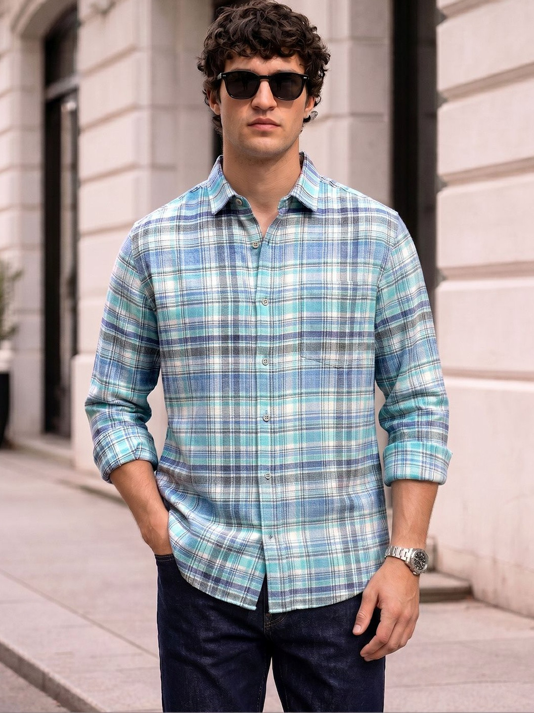 The Indian Garage Co Men Slim Fit Opaque Checked Casual Shirt