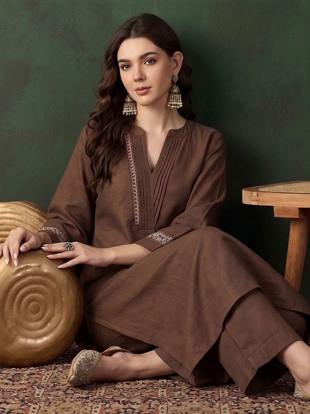 Sangria Women Ethnic Motifs Embroidered Regular Thread Work Kurta with Trousers