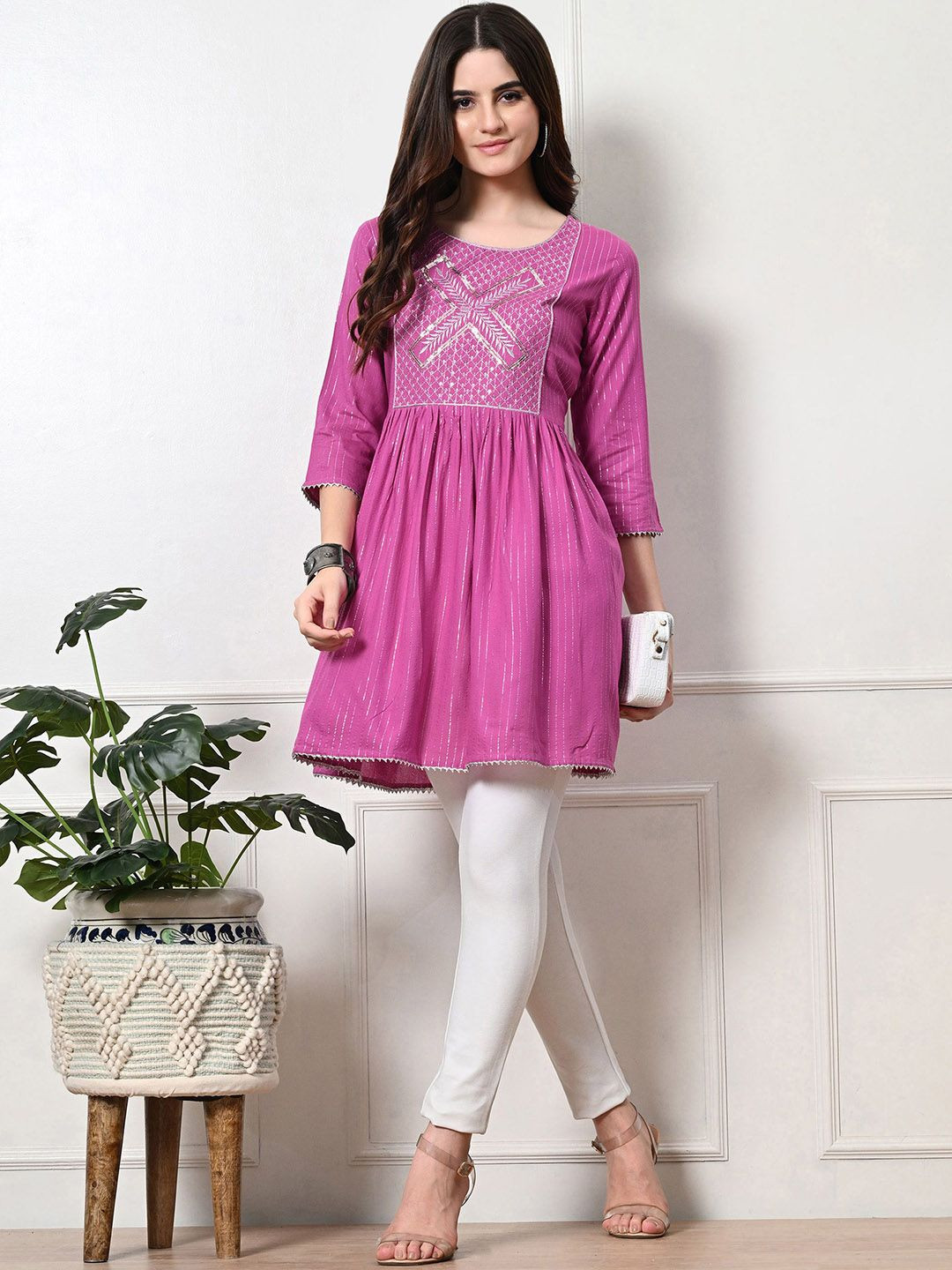 GLOWWORLD Floral Embroidered Sequins A-Line Kurta