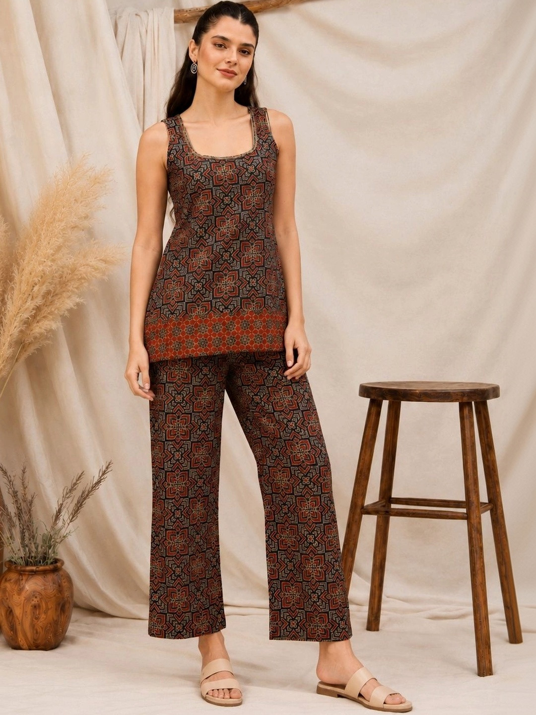 VANSIRI Cotton Printed Top with Trousers