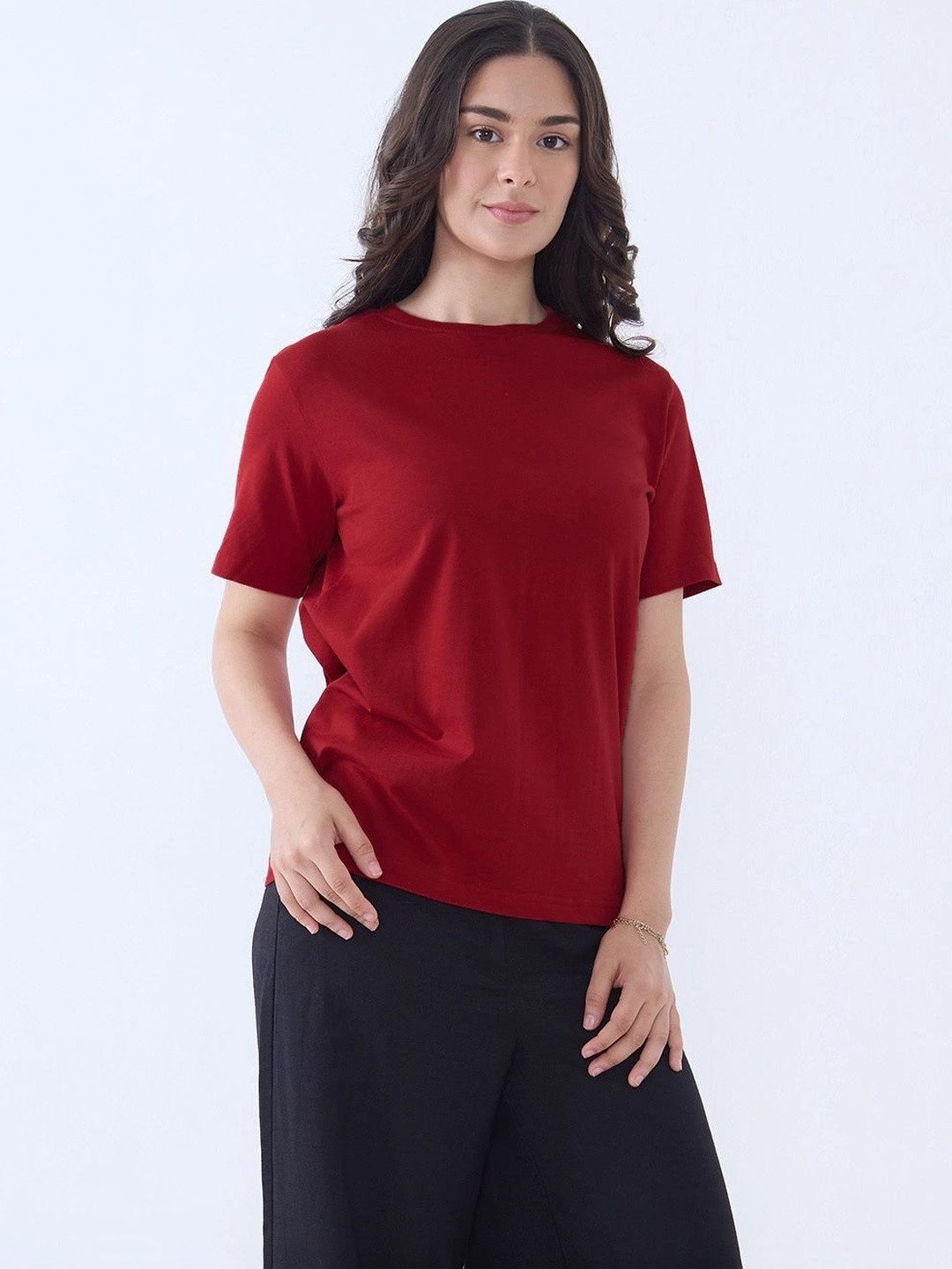 DKY Women T-shirt