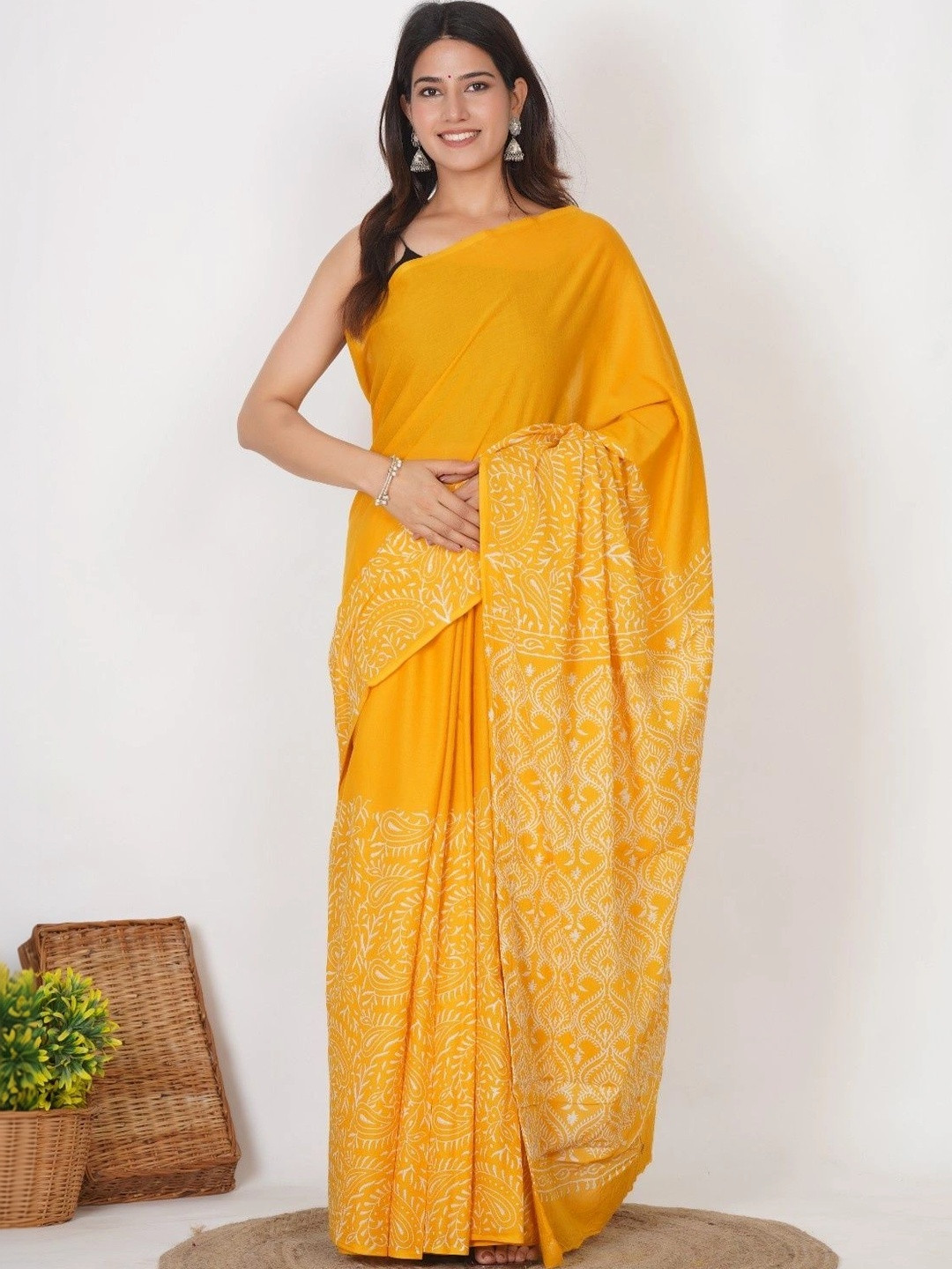 Shivya Floral Pure Cotton Bagru Saree