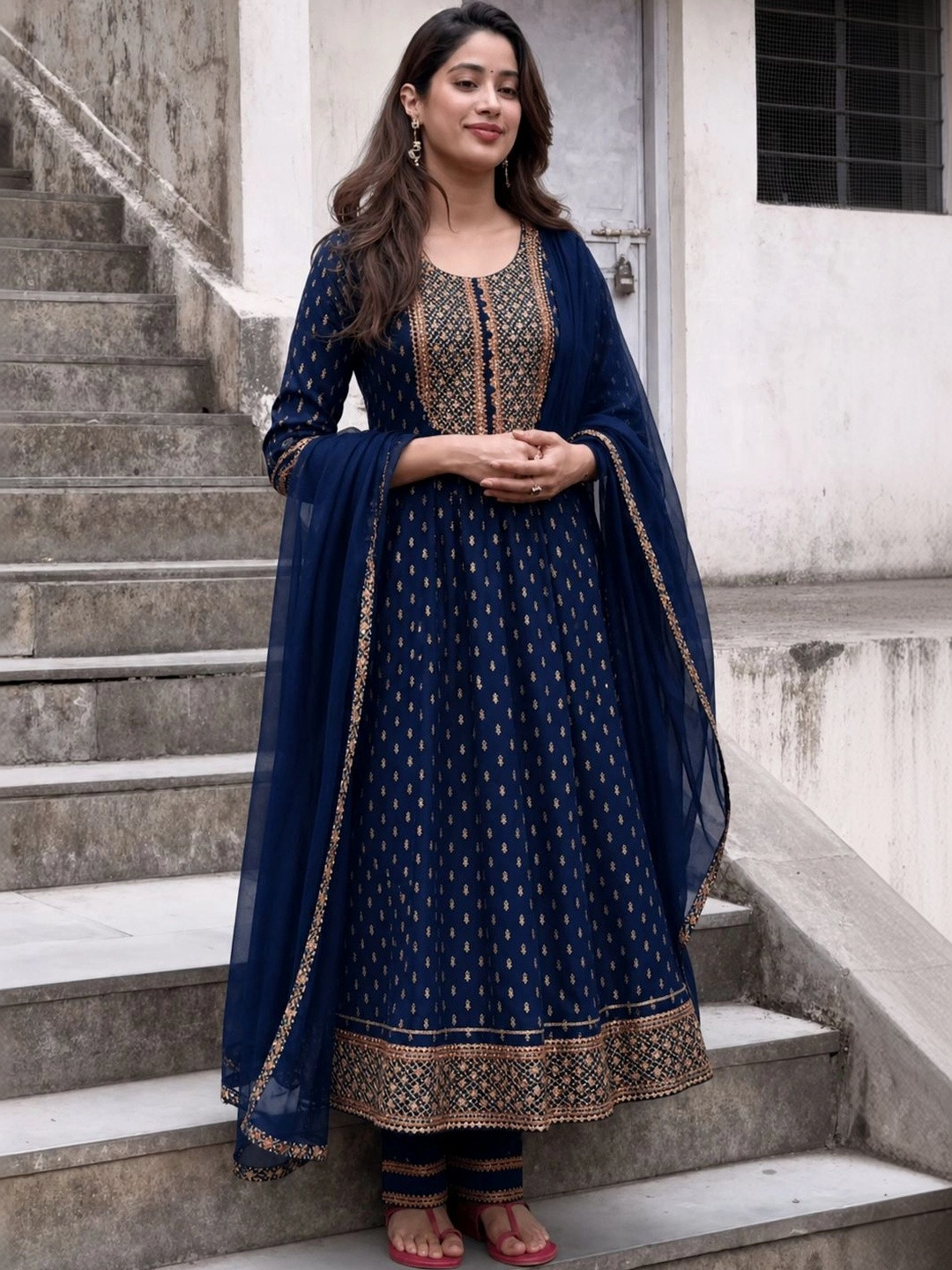 QUEENSFAB Women Ethnic Motifs Printed Regular Thread Work Kurta with Trousers & With Dupatta