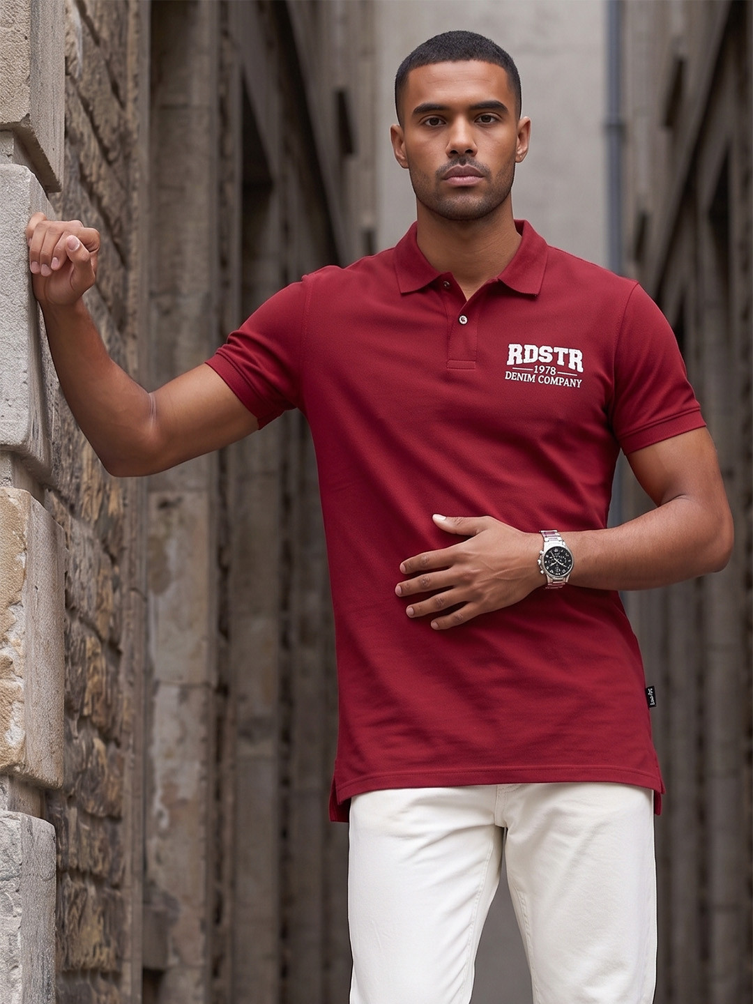 The Roadster Life Co. Brand Logo Polo Collar T-shirt