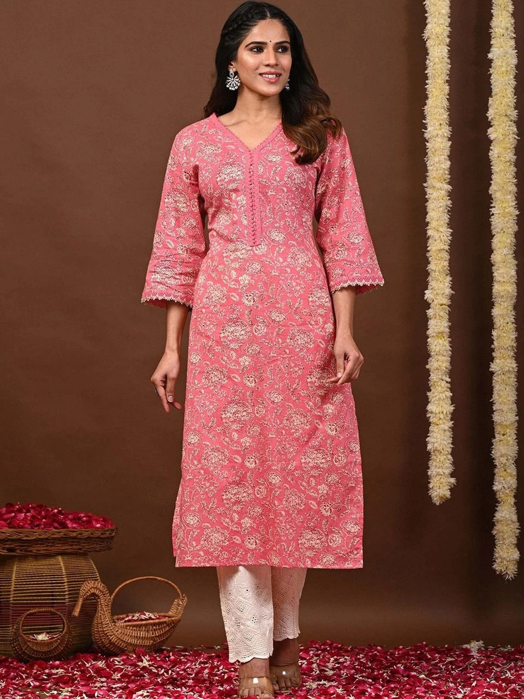 RAINDROP Floral Printed V-Neck Pure Cotton Kurti