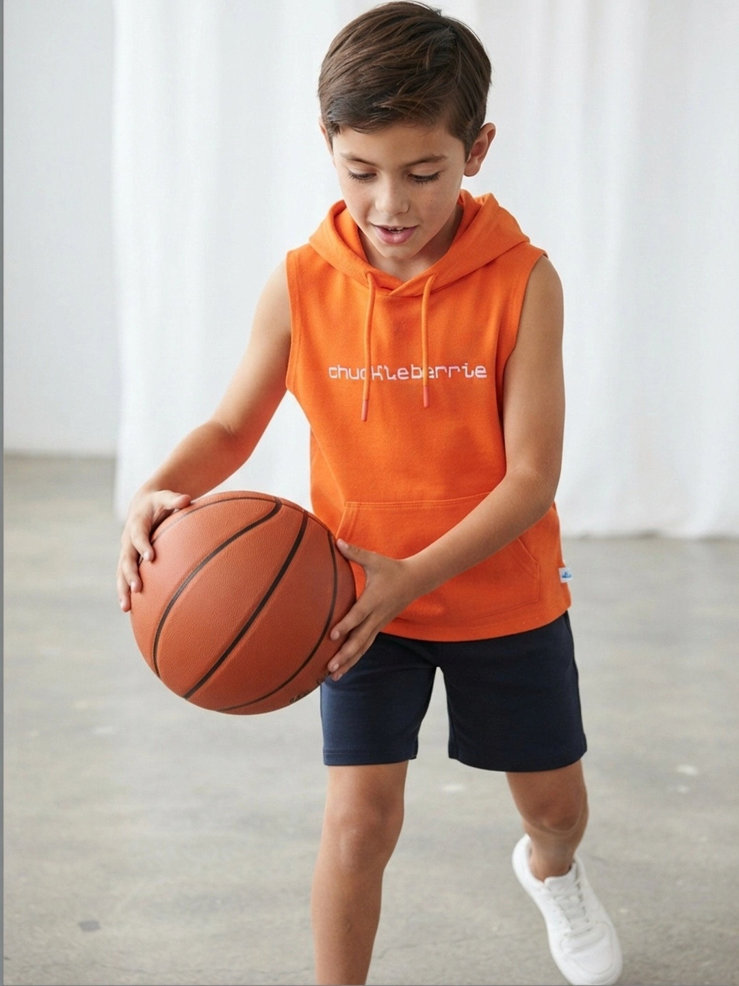 Chuckleberrie Boys Hooded Pockets T-shirt