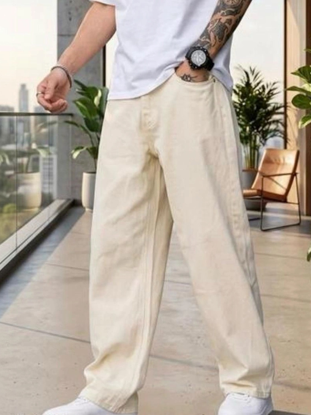 FLAYING Men Relaxed Fit Mid-Rise Light Fade Jeans