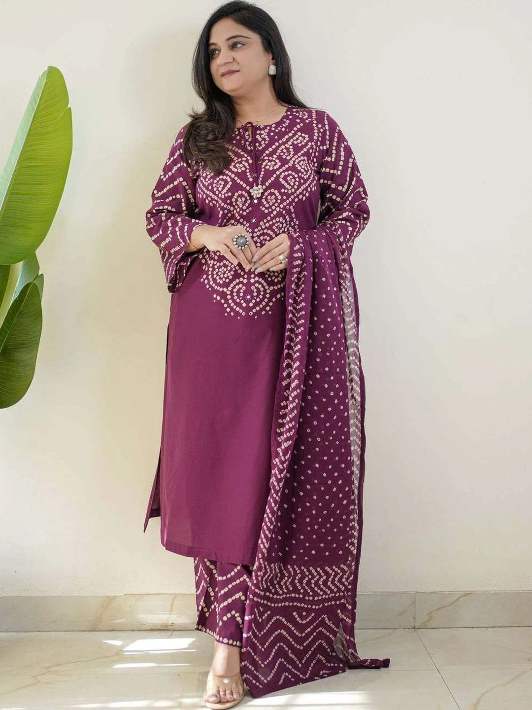 Bna Bnaya Women Bandhani Dyed Regular Pure Cotton Kurta with Trousers & With Dupatta